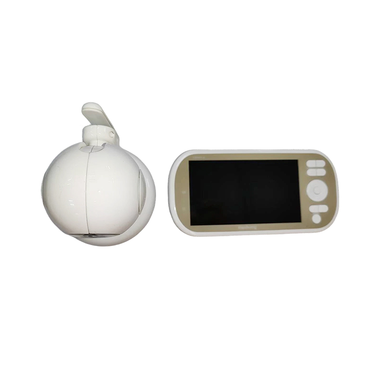 How do baby monitors ensure clear capture of baby sounds using audio sensitivity?